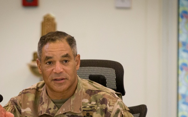 U.S. Army Lt. Gen. Michael X. Garrett Travels to Qatar for the USARCENT Leader Development Forum