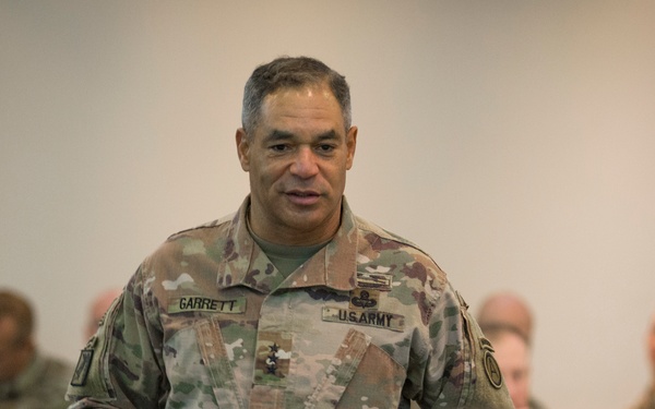 U.S. Army Lt. Gen. Michael X. Garrett Travels to Qatar for the ARCENT Leader Development Forum