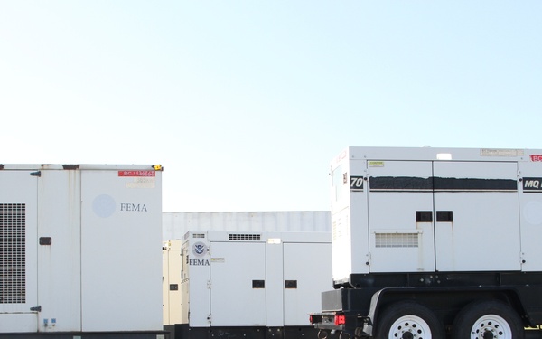 USACE Commanding General and CSM visit NC deployed teammates and survey damage after Florence