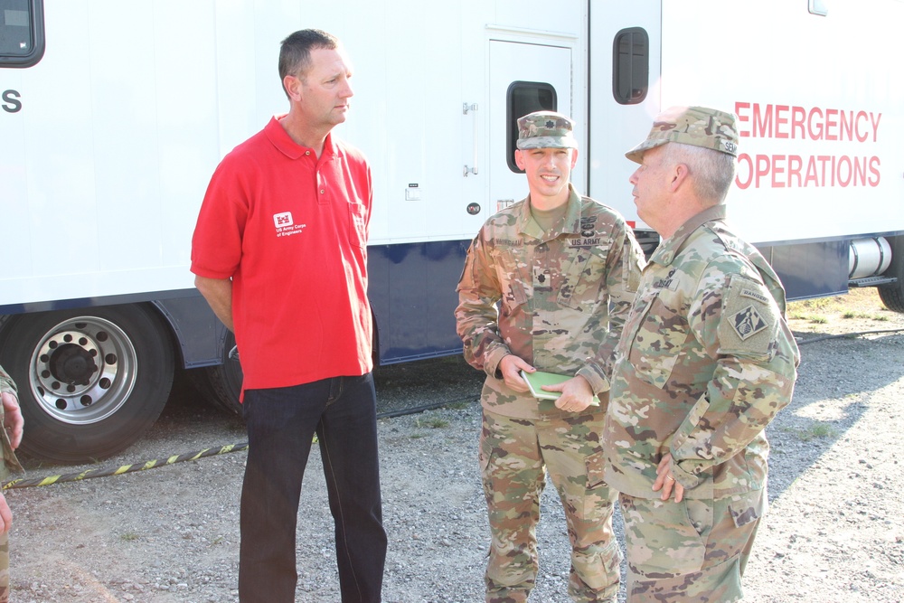 USACE Commanding General and CSM visit NC deployed teammates and survey damage after Florence