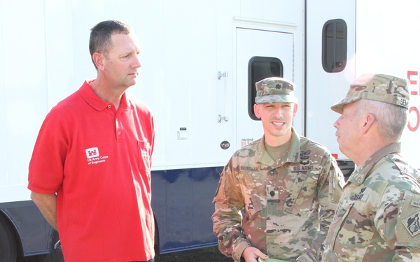 USACE Commanding General and CSM visit NC deployed teammates and survey damage after Florence