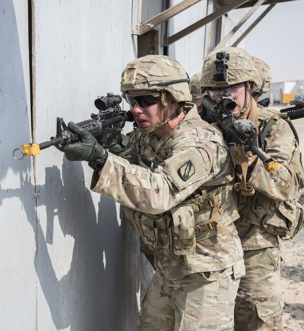 2-137 conducts Urban Ops during Iron Union 8
