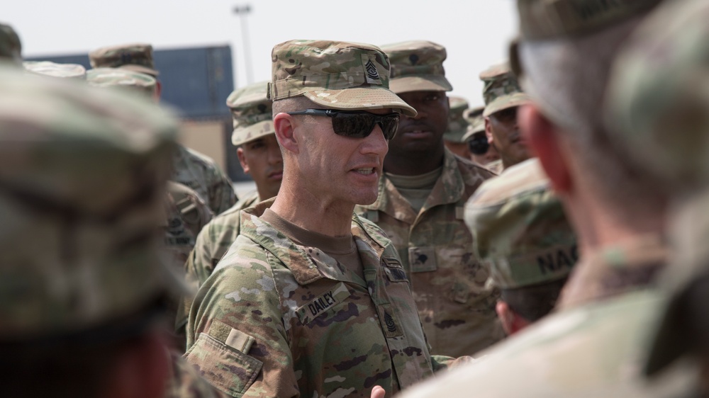 Sergeant Major of the Army visits Camp Arifjan