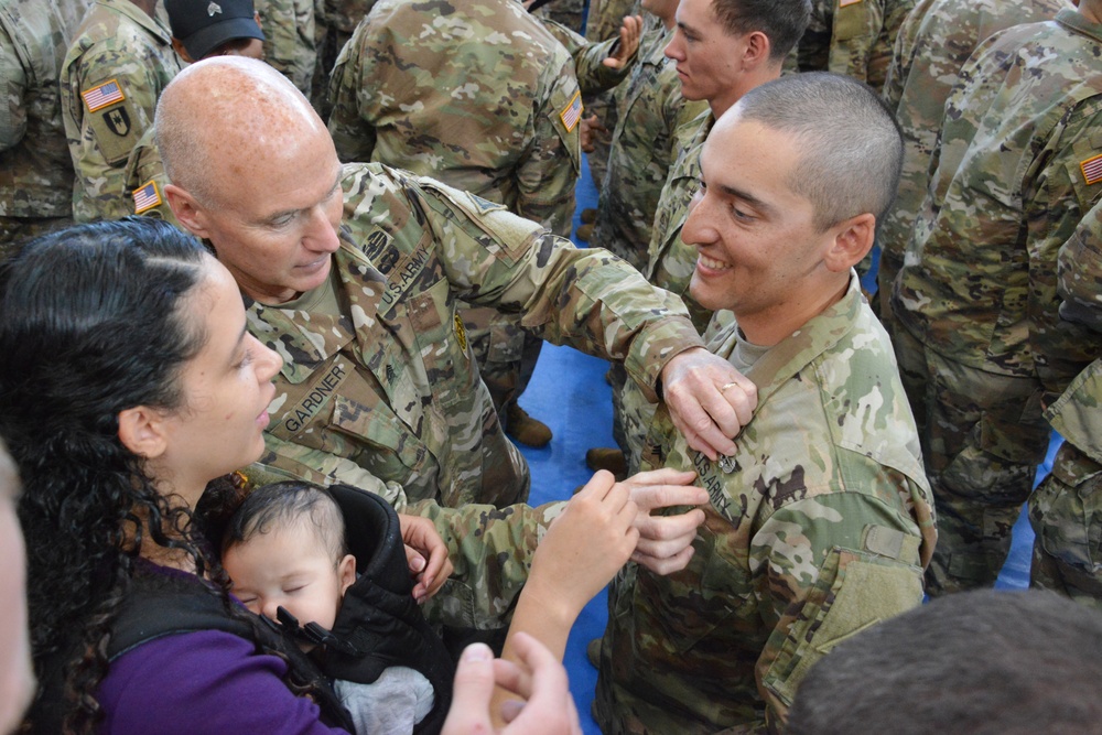 Air Assault Course Graduation Ceremony