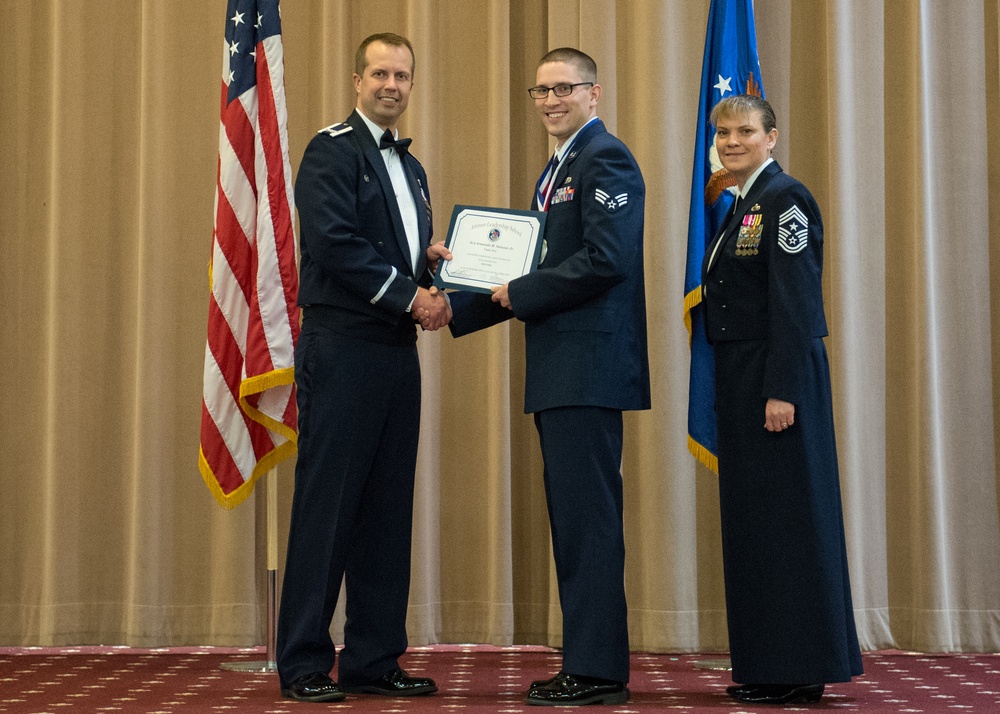 ALS Class 18-4 Graduation