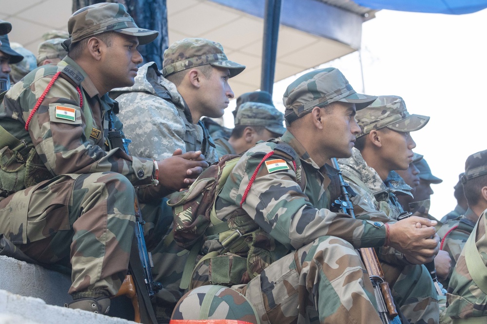 US and Indian soldiers share battle drills, techniques