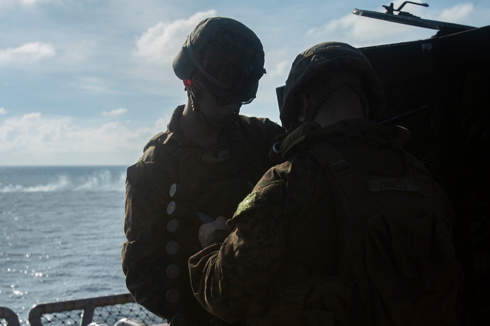 LAR Marines train for shipboard security aboard the USS Wasp