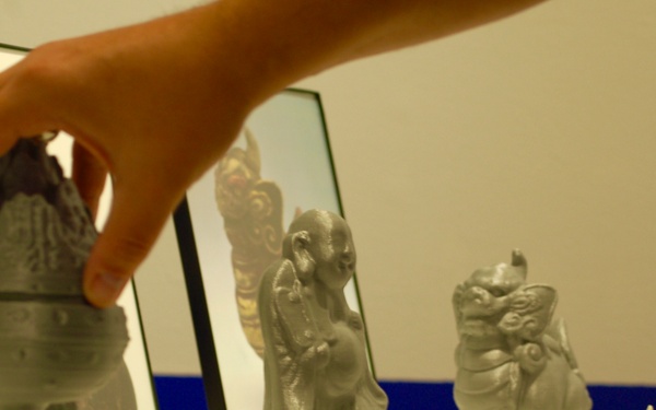 3D printed artifacts from Naval Museum on display