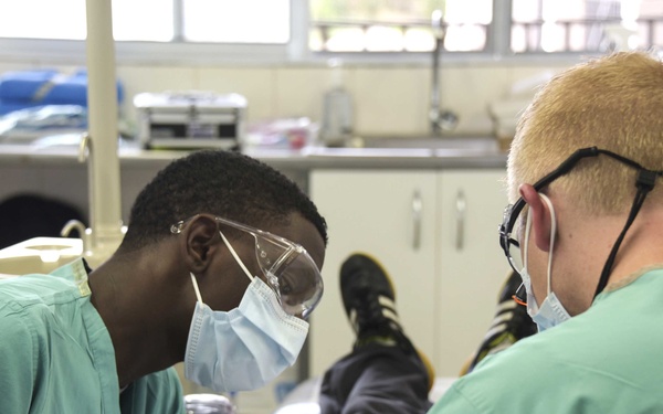 Regional Health Command Central provides pediatric dental services in Honduras