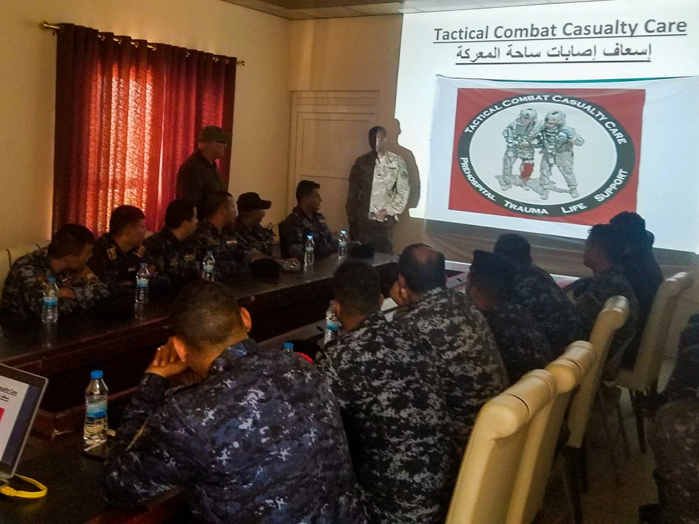 Steel First Responder Teaches Iraqis Medical Response