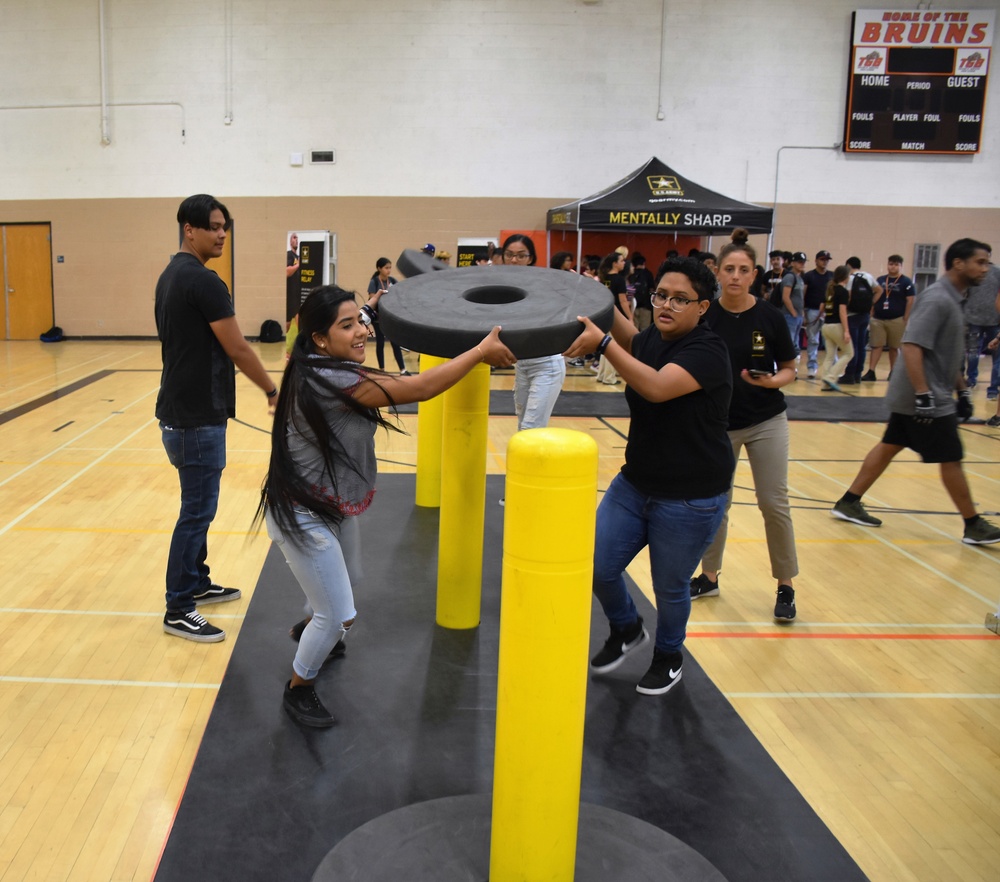 Phoenix students participate in Army High School Challenge