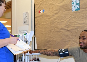 Army Reserve Soldiers, civilian contractors combine efforts in Fort Bliss SRRC