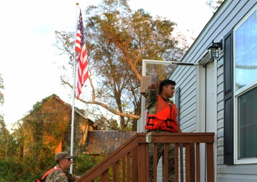 Paratrooper, Parachute Rigger Volunteers for Hurricane Relief Mission