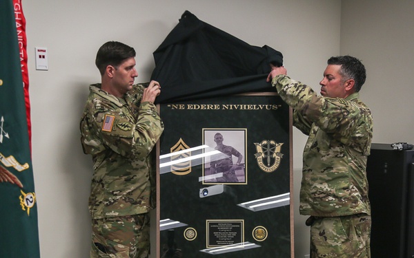 1st Special Forces Group (Airborne) Honors Former Leader