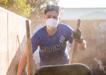 2d MAW Helps with Hurricane Relief