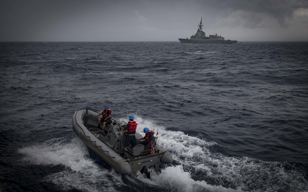 USS Carney (DDG 64) exercises