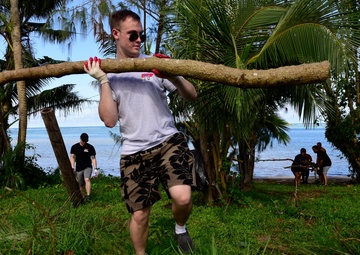 Sailors clean up Nimitz Park in Guam