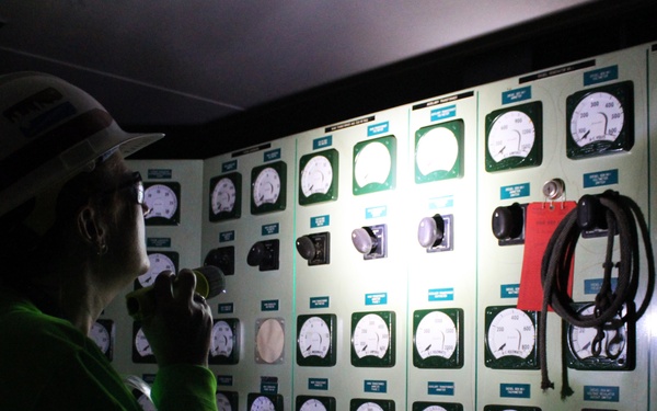 STURGIS vessel en route to Brownsville for final shipbreaking and recycling