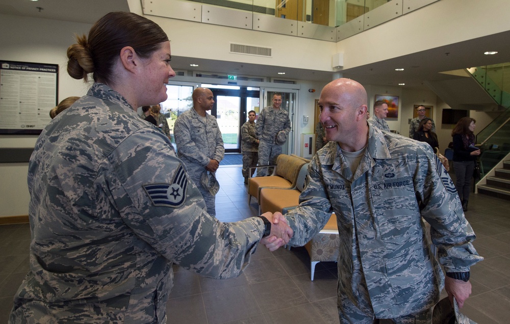3rd AF Command Visits 501st CSW