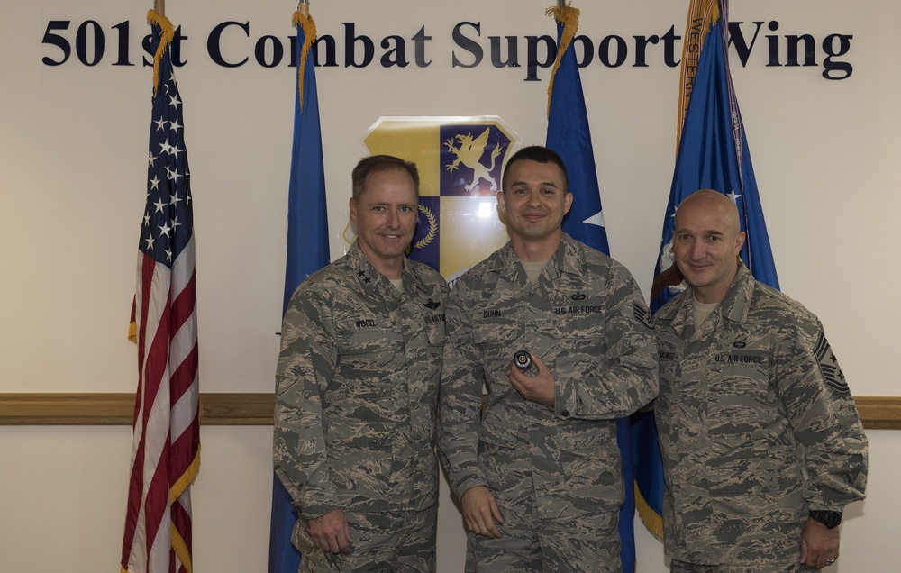3rd AF Command Visits 501st CSW