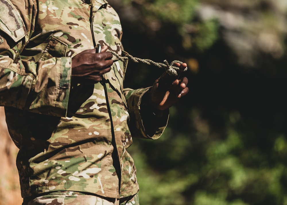 U.S. Army Special Forces ODA takes on Bridgeport with new mountaineering skills