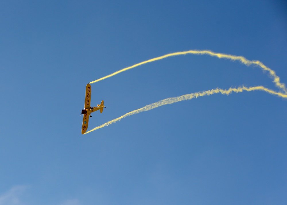 Kent Pietsch Truck Top Landing, 2018 MCAS Miramar Air Show
