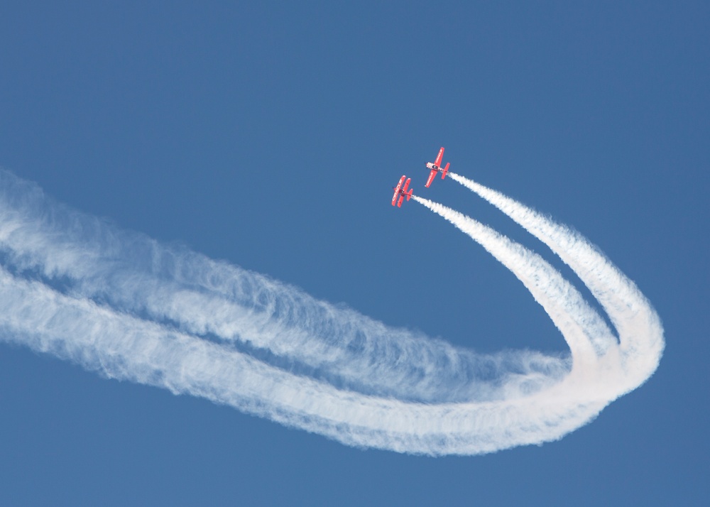 Sean D. Tucker Team &quot;Oracle&quot; 2018 MCAS Miramar Air Show