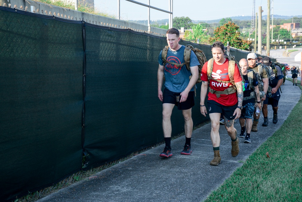 Fort Benning Soldiers ruck donations to Ronald McDonald House