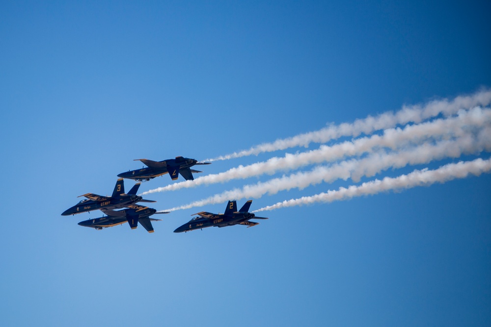 2018 MCAS Miramar Air Show U.S. Navy Blue Angels