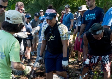NAVFAC Hawaii CO leads Navy team, partners with local community to improve ancient Hawaiian fishpond