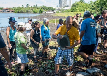 NAVFAC Hawaii CO leads Navy team, partners with local community to improve ancient Hawaiian fishpond