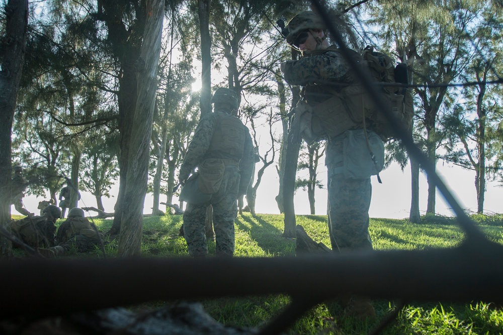 Corpsmen with Battalion Landing Team, 2nd Battalion, 5th Marines, simulate fresh whole blood auto-transfusion