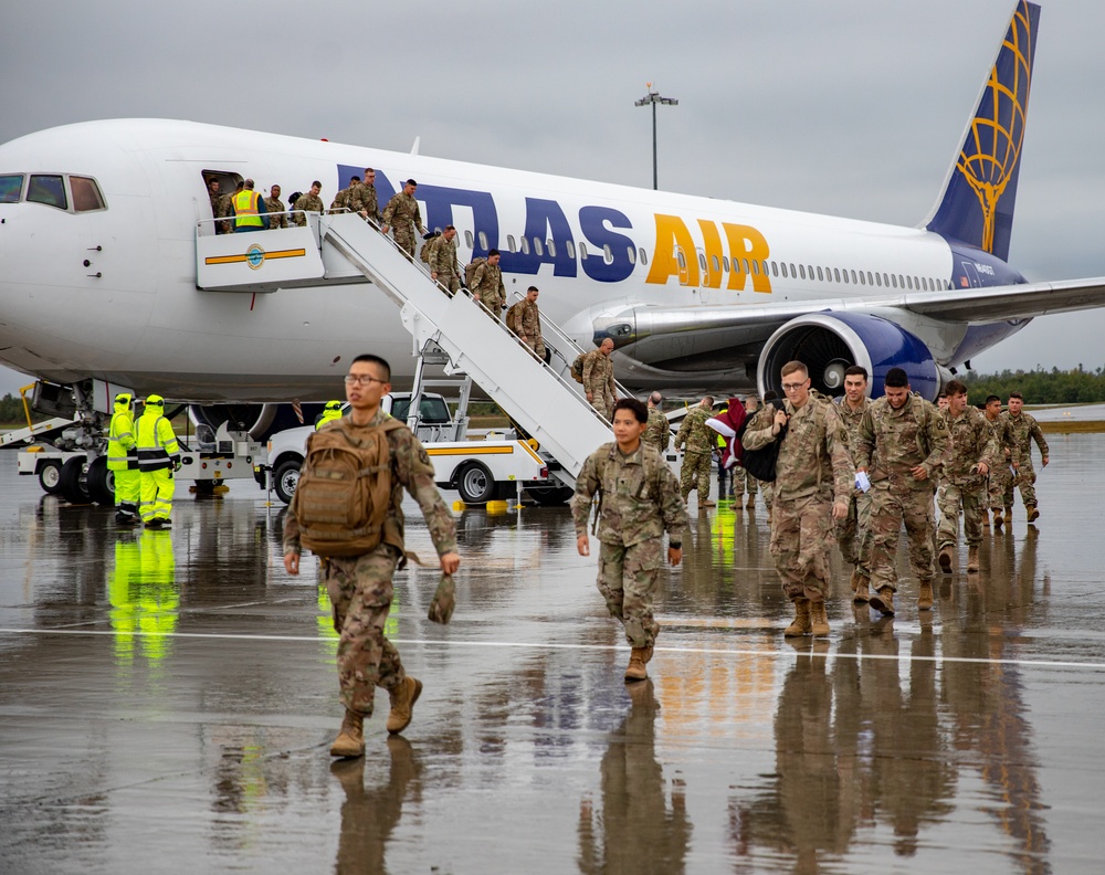 A/1-32IN Redeploys From Djibouti