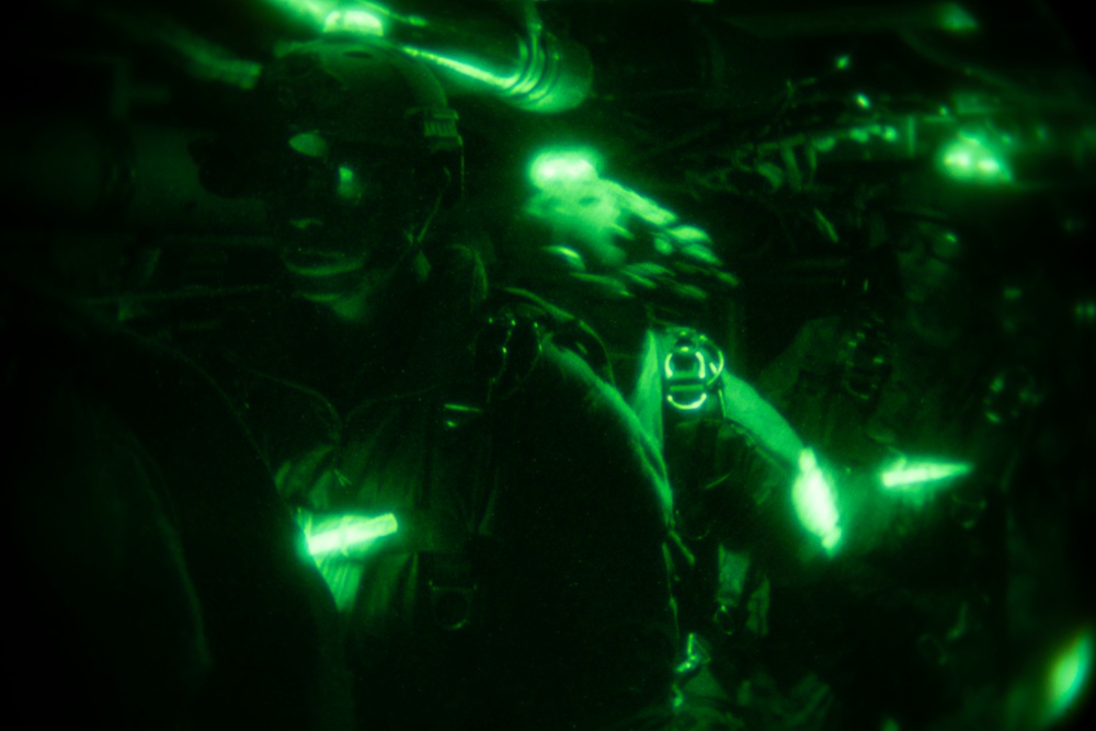 MRF Marines with the 22nd MEU increase jump proficiency