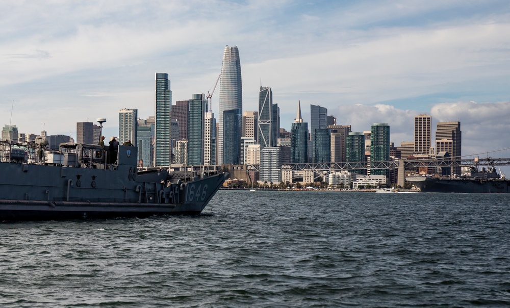Fleet Week SF 18: Marines Arrive