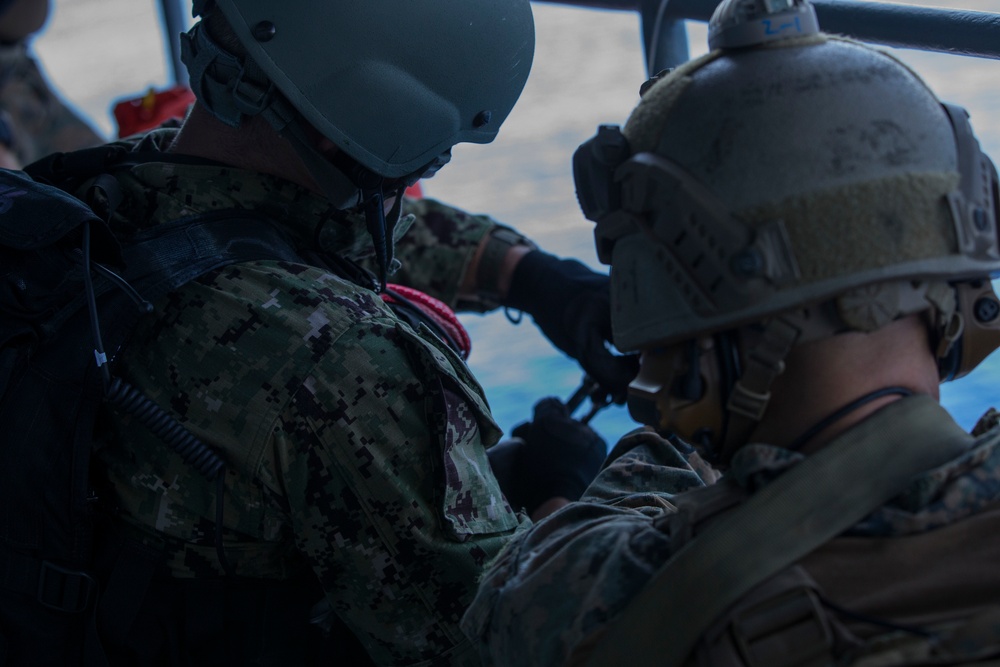 MRF Marines train for VBSS aboard the USS Ashland