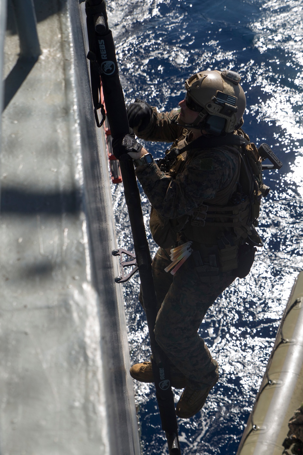 MRF Marines train for VBSS aboard the USS Ashland