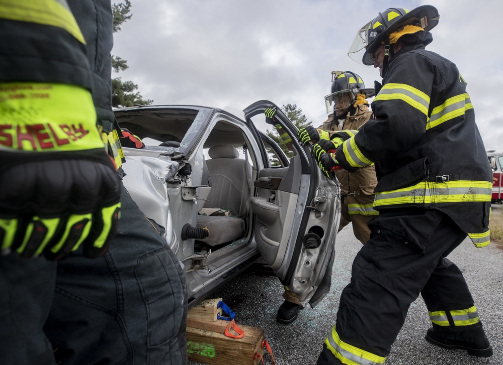 New Jersey Firefighters train with extrication tools