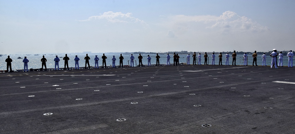 USS Wasp Arrives in Singapore