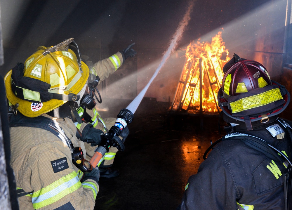 Wright-Patterson AFB Hosts Fire Ops 101