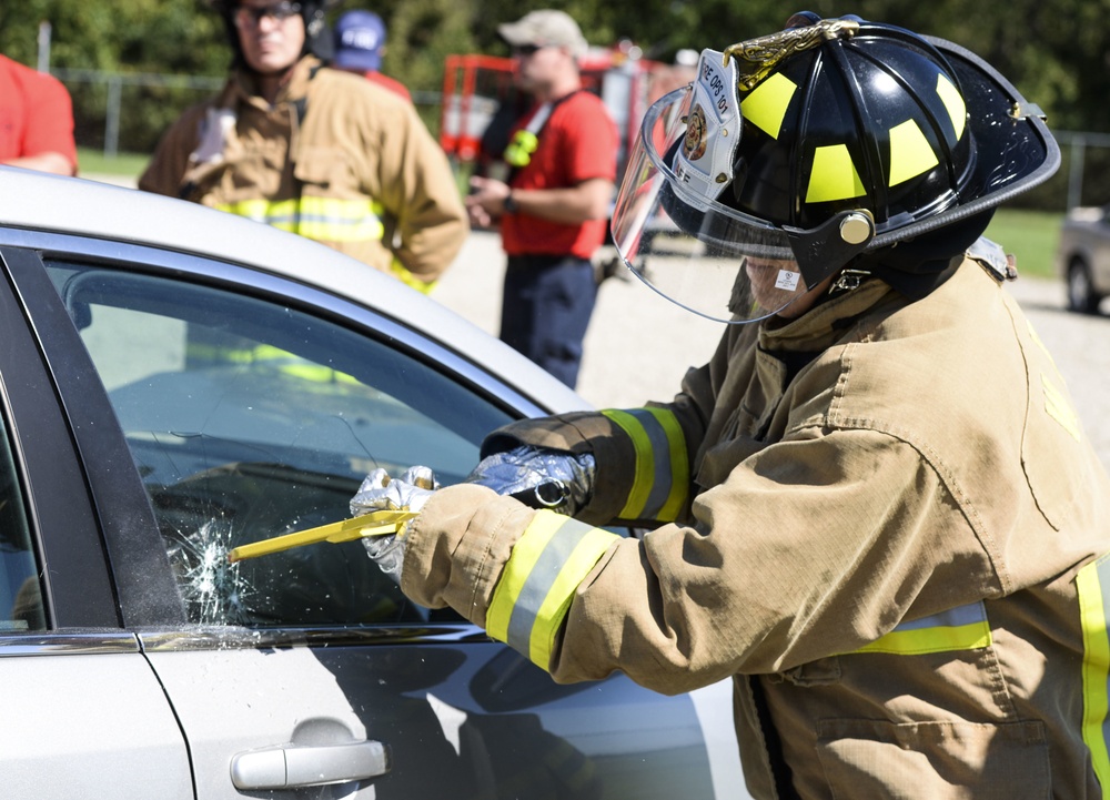 Wright-Patterson AFB Hosts Fire Ops 101