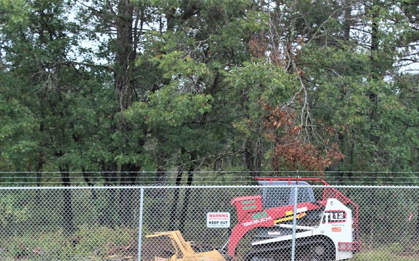 Photo Essay: Fence line improvement work