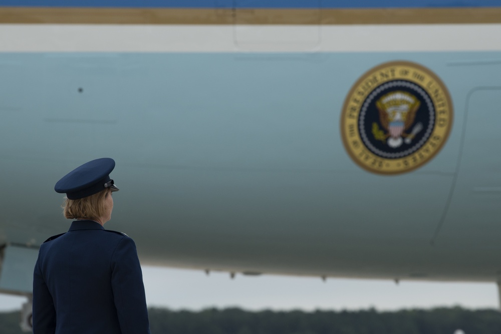President Trump arrives at JBA from NYC