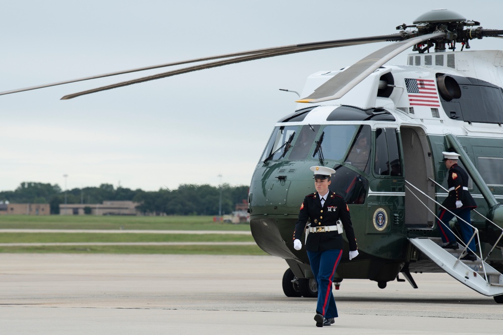 President Trump arrives at JBA from NYC