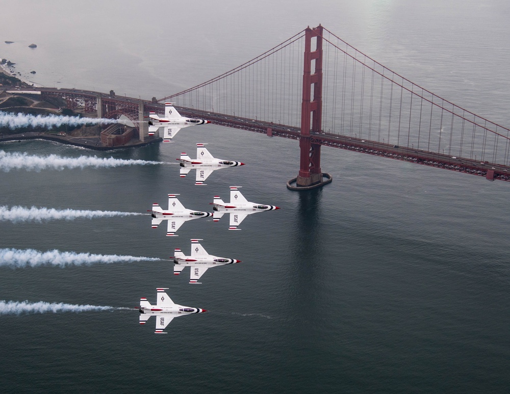 Thunderbirds fly by the Golden Gate Bridge
