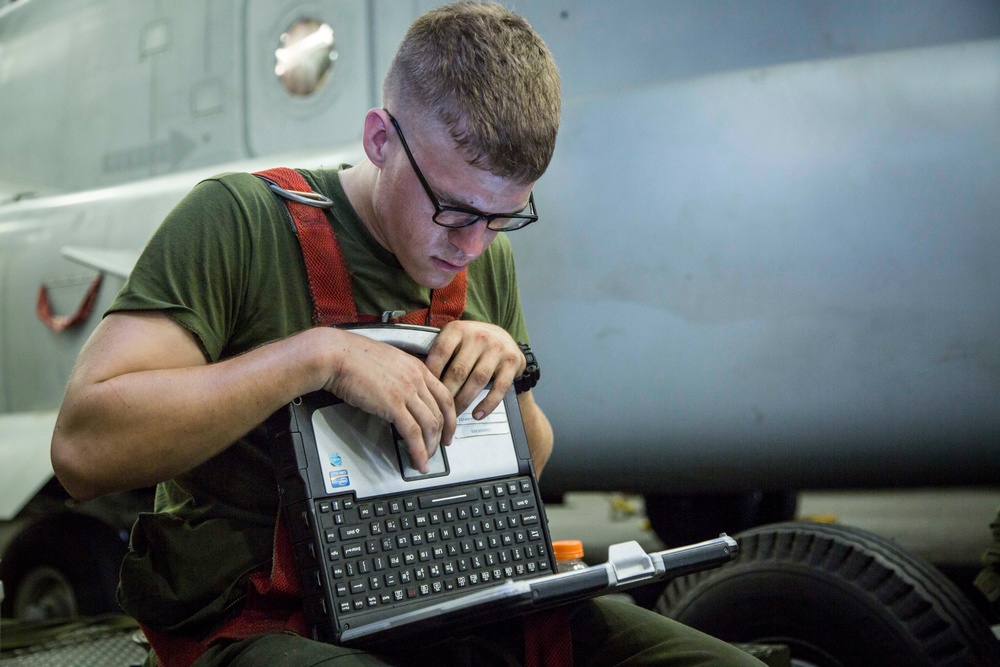 MV-22B Osprey Maintenance