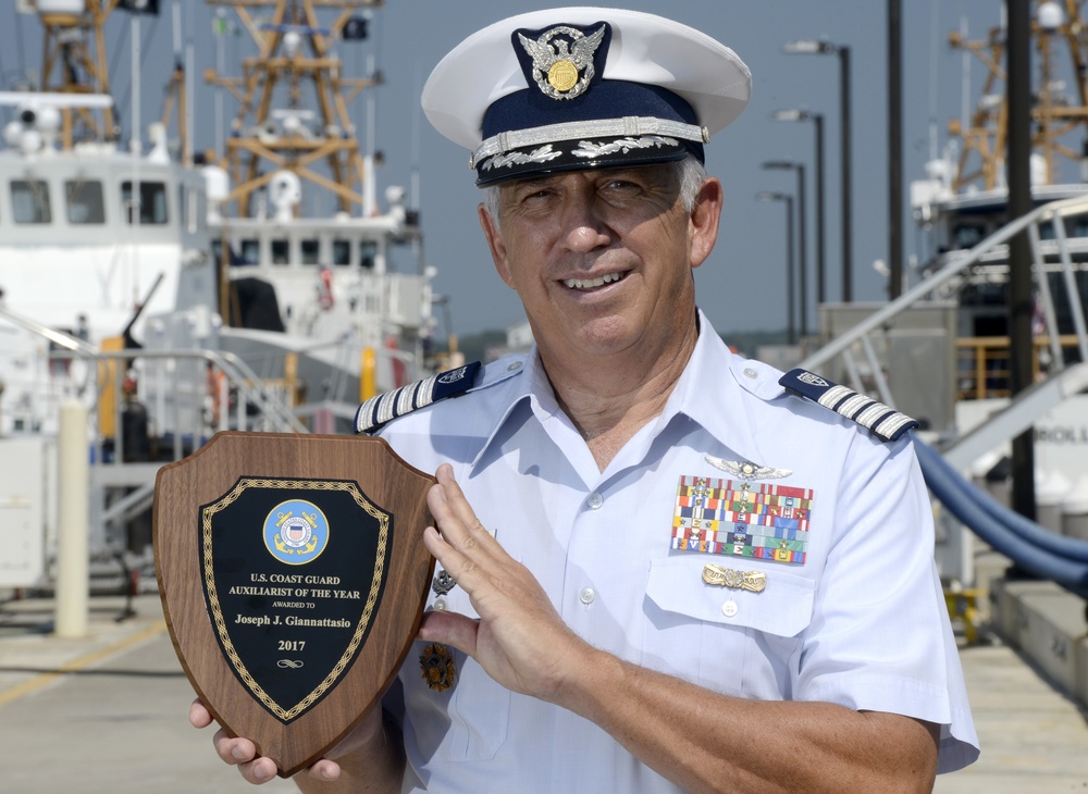 2017 Coast Guard Auxiliarist of the Year