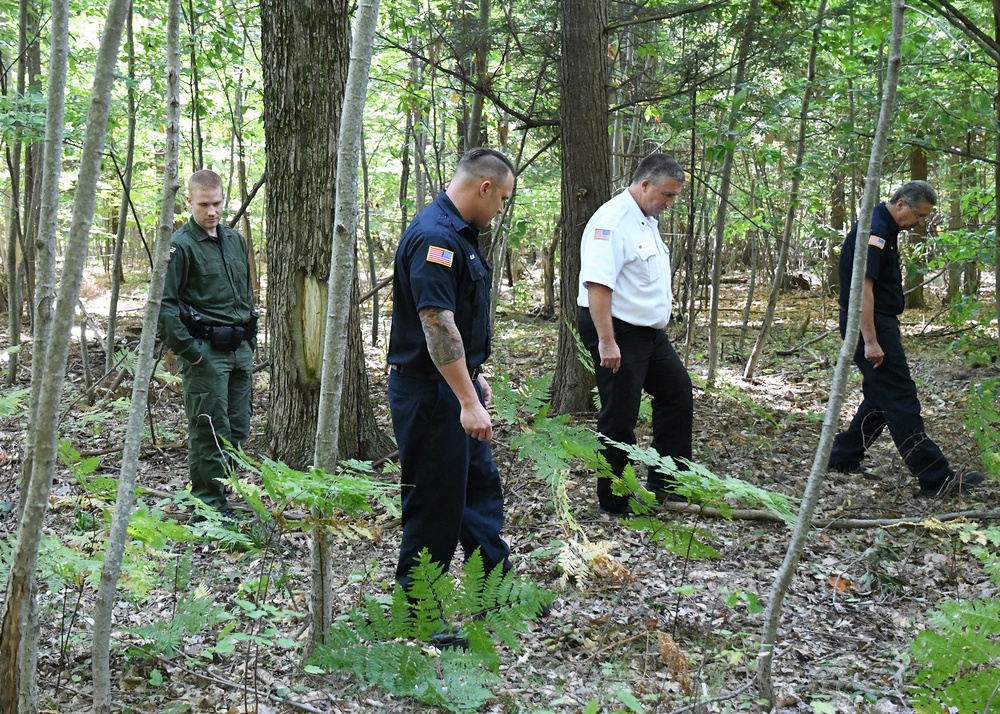 Fort Drum firefighters train in search-and-rescue techniques with NYS forest rangers