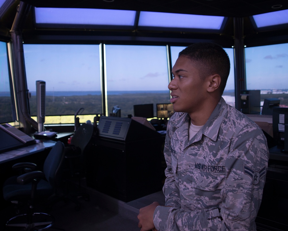 MacDill team keeps flightline, skies clear for take off