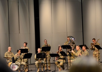 82nd Airborne Band introduces students to melodies